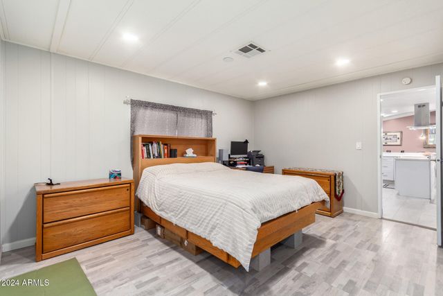 1611 E VILLA RITA Drive 113, Phoenix, AZ 85022