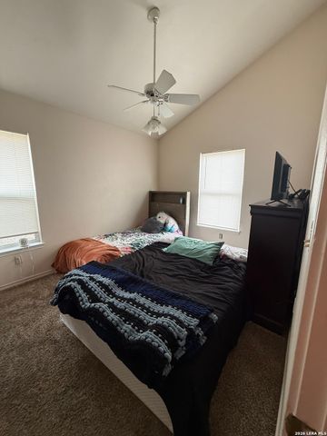 8915 Slumber St, Converse, TX 78109