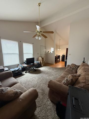 8915 Slumber St, Converse, TX 78109