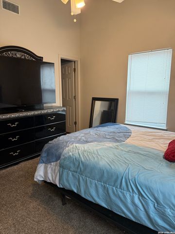 8915 Slumber St, Converse, TX 78109