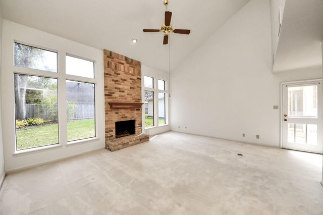 12215 Clearfork Drive, Houston, TX 77077