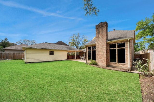 12215 Clearfork Drive, Houston, TX 77077