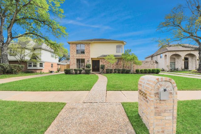 12215 Clearfork Drive, Houston, TX 77077