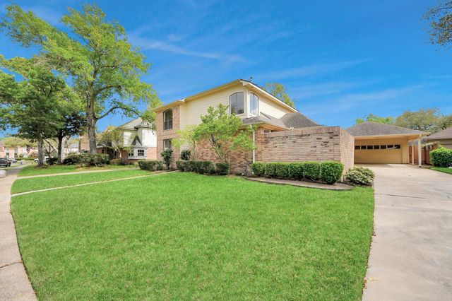 12215 Clearfork Drive, Houston, TX 77077