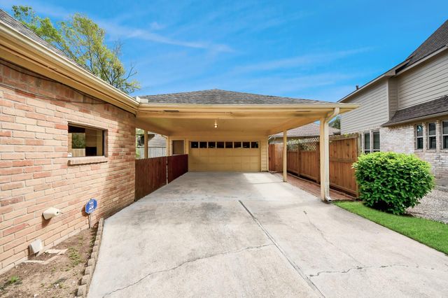 12215 Clearfork Drive, Houston, TX 77077