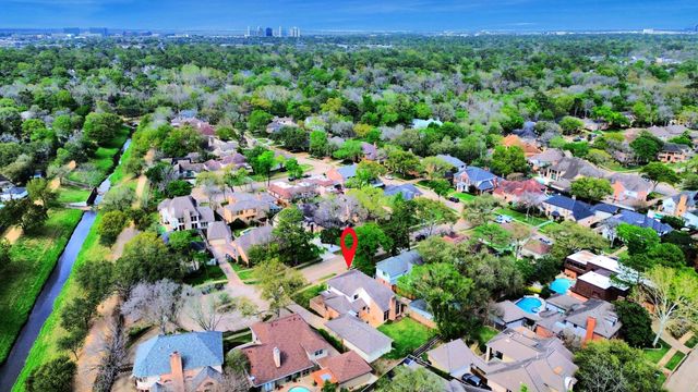 12215 Clearfork Drive, Houston, TX 77077