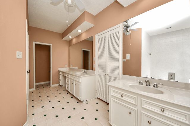 12215 Clearfork Drive, Houston, TX 77077