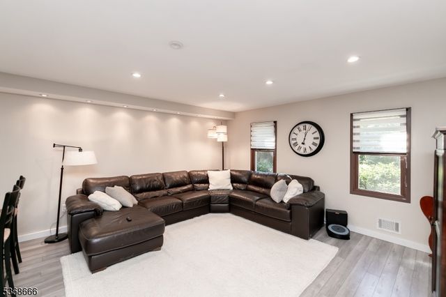 41 Killdeer Pl, Allamuchy Twp., NJ 07840