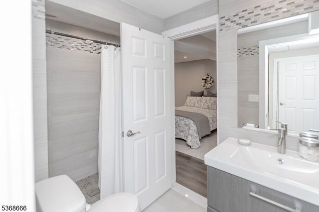 41 Killdeer Pl, Allamuchy Twp., NJ 07840