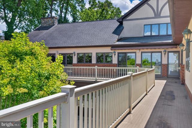 85 GREENWOOD CIRCLE, Wormleysburg, PA 17043