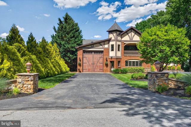 85 GREENWOOD CIRCLE, Wormleysburg, PA 17043