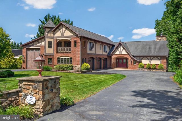85 GREENWOOD CIRCLE, Wormleysburg, PA 17043