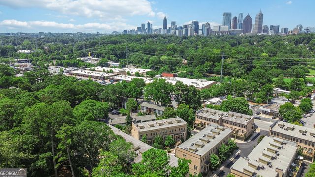567 Ansley Circle NE, Atlanta, GA 30324