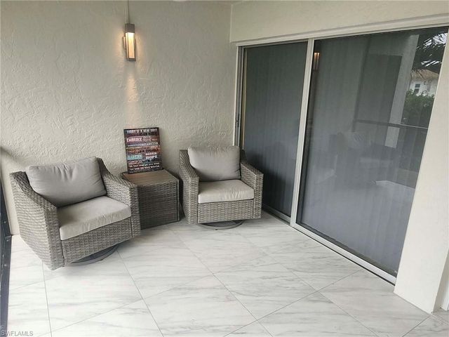 3000 Gulf Shore BLVD N 113, Naples, FL 34103