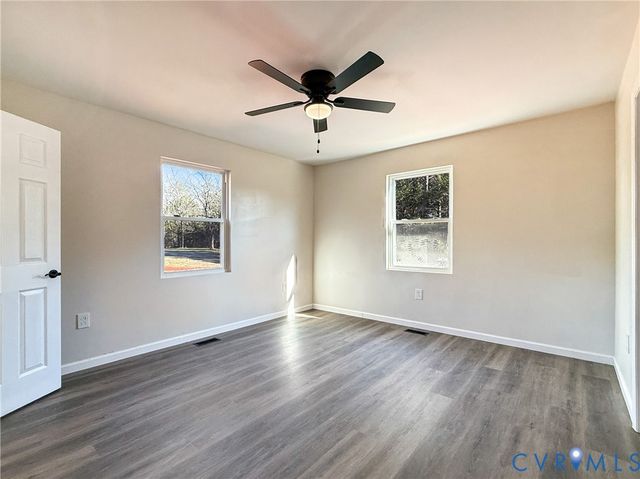 569 Gaulding Rd, South Hill, VA 23970