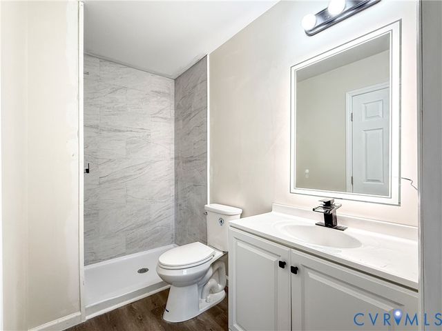 569 Gaulding Rd, South Hill, VA 23970