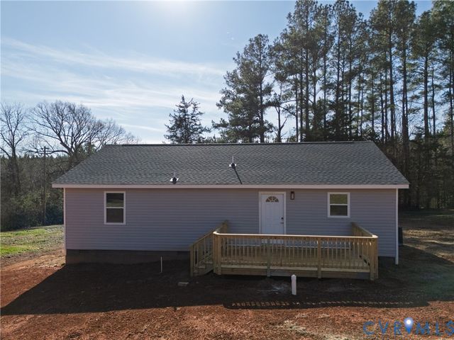 569 Gaulding Rd, South Hill, VA 23970
