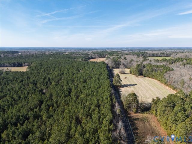 569 Gaulding Rd, South Hill, VA 23970
