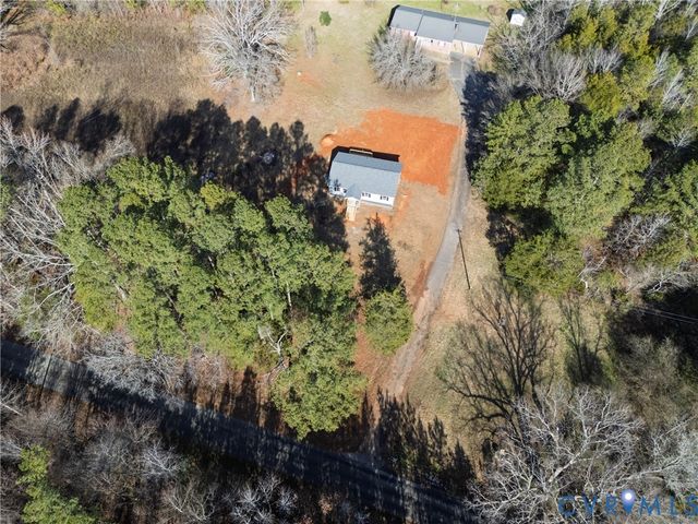 569 Gaulding Rd, South Hill, VA 23970