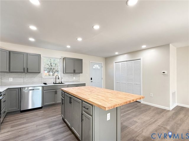 569 Gaulding Rd, South Hill, VA 23970