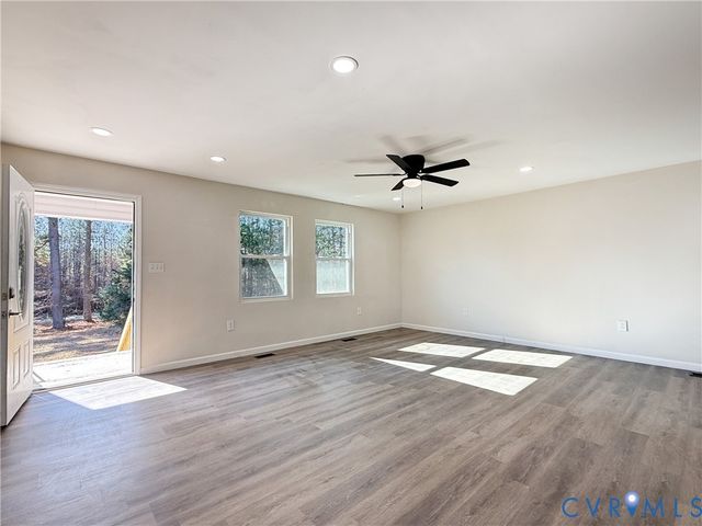 569 Gaulding Rd, South Hill, VA 23970