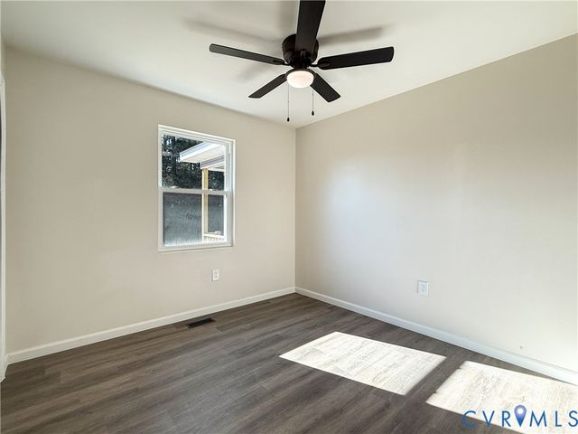 569 Gaulding Rd, South Hill, VA 23970