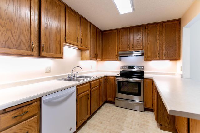 1666 Coffman Street 208, Falcon Heights, MN 55108