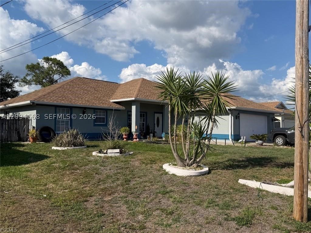 3502 20th ST SW, Lehigh Acres, FL 33976