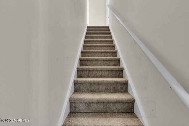 204 Merry Lane, Hillsborough, NJ 08844