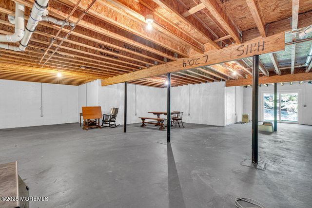 204 Merry Lane, Hillsborough, NJ 08844