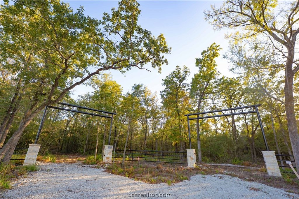 5115 N State Highway 6 Highway N, Hearne, TX 77859 — photo 4