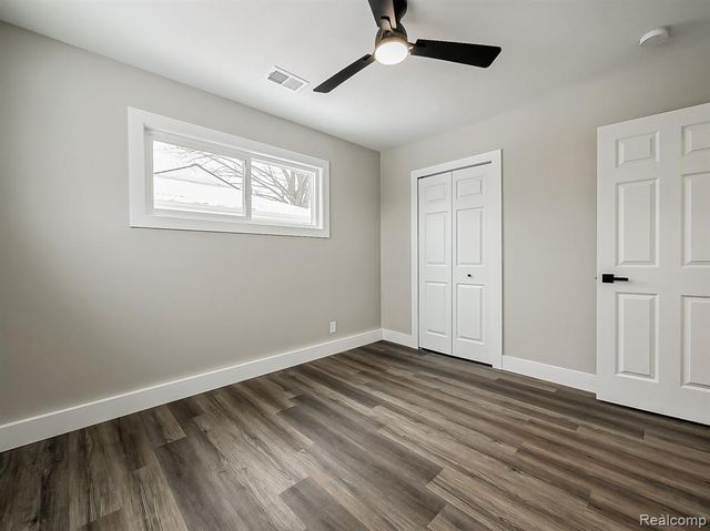 26754 Margaret Street, Roseville, MI 48066