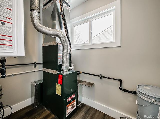 26754 Margaret Street, Roseville, MI 48066