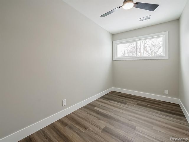 26754 Margaret Street, Roseville, MI 48066