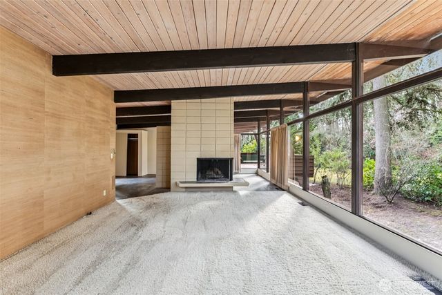 7832 NE 32nd Street, Medina, WA 98039