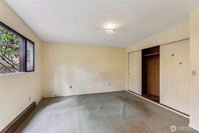 7832 NE 32nd Street, Medina, WA 98039