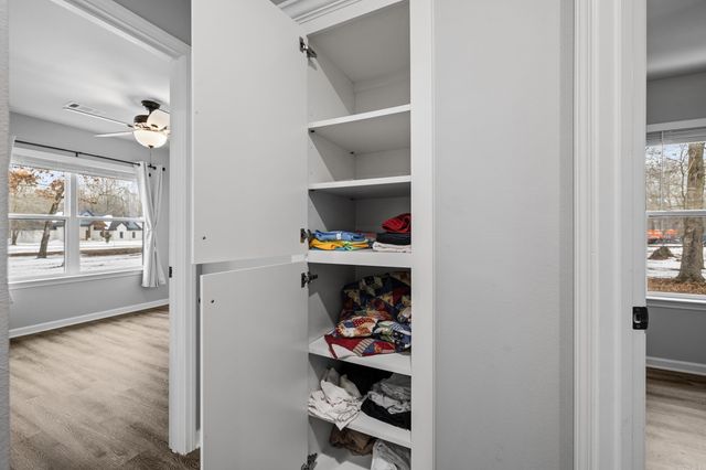 224 Eastwood Dr, Ward, AR 72176