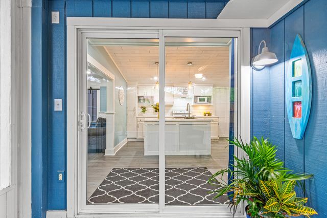 40 Long Leaf Circle, Santa Rosa Beach, FL 32459