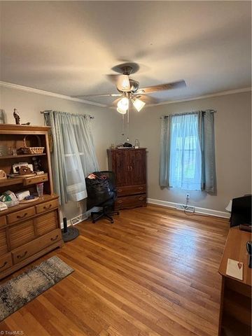 226 Hill Drive, Lexington, NC 27295