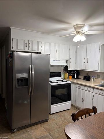 226 Hill Drive, Lexington, NC 27295
