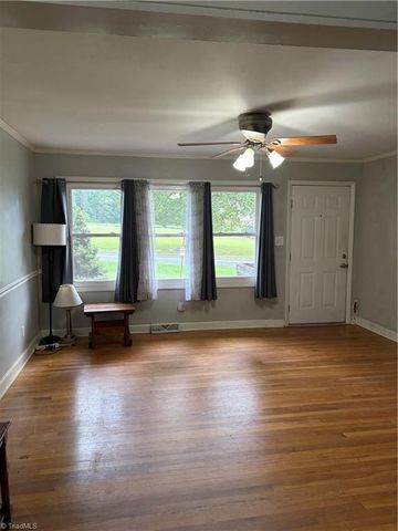 226 Hill Drive, Lexington, NC 27295