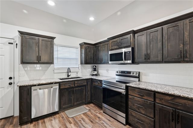 2205 Virginia, Joplin, MO 64804