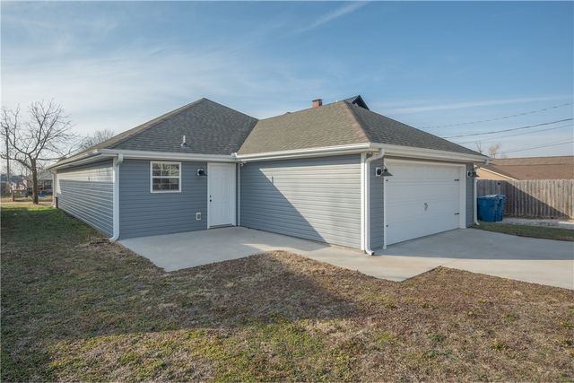 2205 Virginia, Joplin, MO 64804