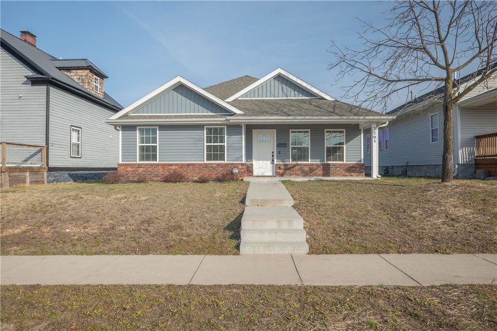 2205 Virginia, Joplin, MO 64804