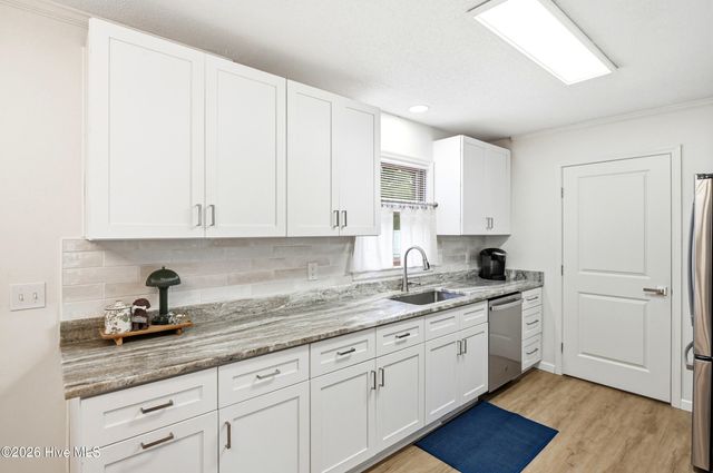 326 Shamrock Drive, Wilmington, NC 28409