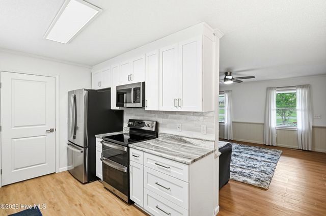326 Shamrock Drive, Wilmington, NC 28409