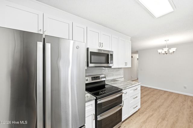326 Shamrock Drive, Wilmington, NC 28409