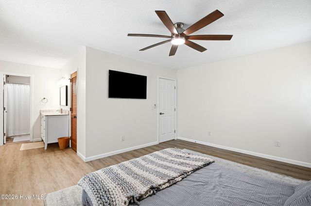 326 Shamrock Drive, Wilmington, NC 28409