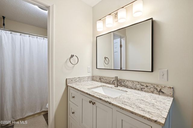 326 Shamrock Drive, Wilmington, NC 28409