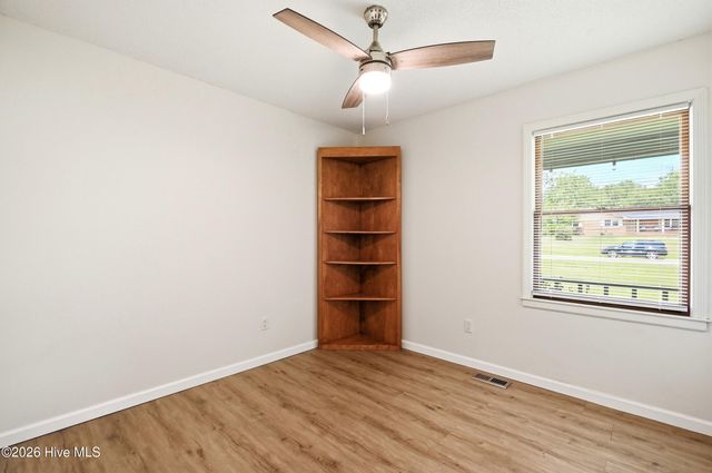 326 Shamrock Drive, Wilmington, NC 28409